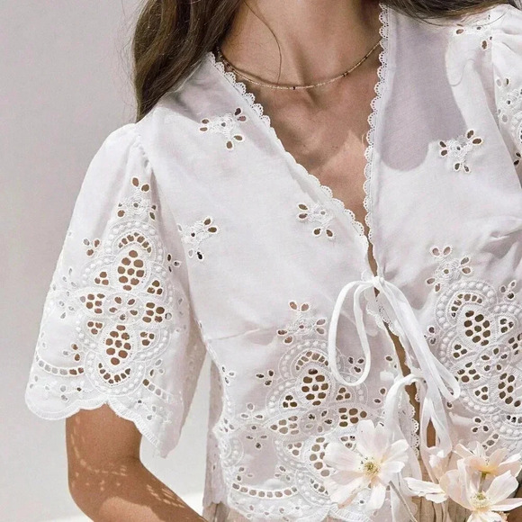 White Boho Women's Summer Ruffle Sleeve Embroidery Fabric Lace Up Short Top - Picture 2 of 6